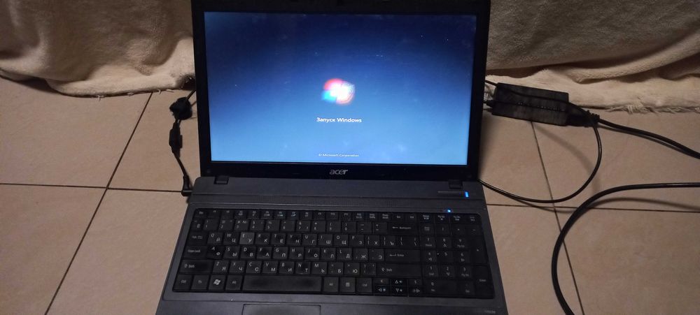 Acer TravelMate 15,6 ОЗУ 4Gb Диск 500Gb в Хорошем Состоянии