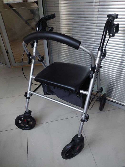 Podpórka czterokołowa stalowa