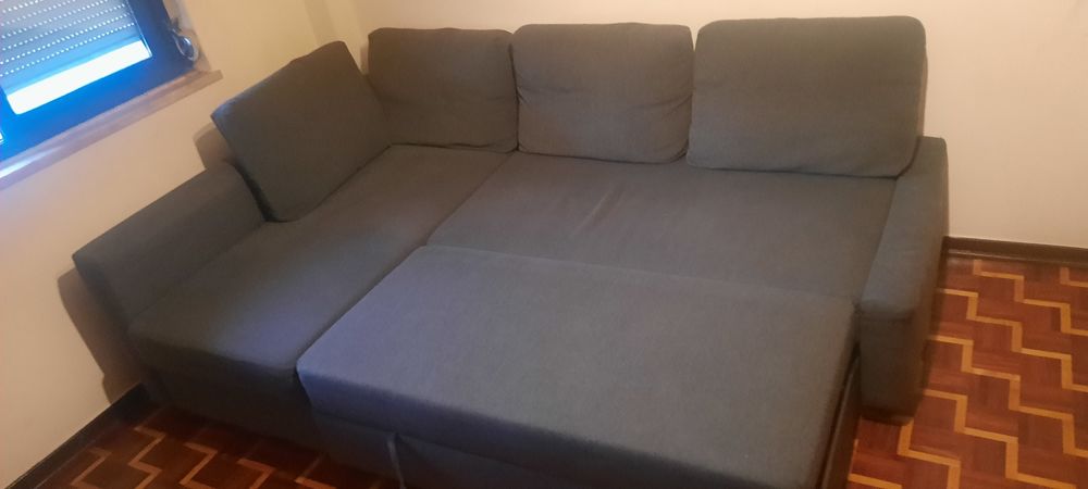 Sofá-cama de canto c/arrumação
