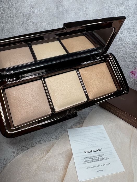 Оригінал Пудра Hourglass Ambient Lighting Palette