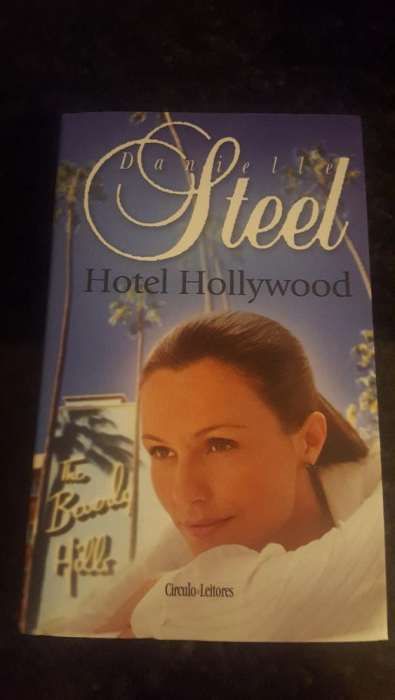 Danielle Steel - Hotel Hollywood