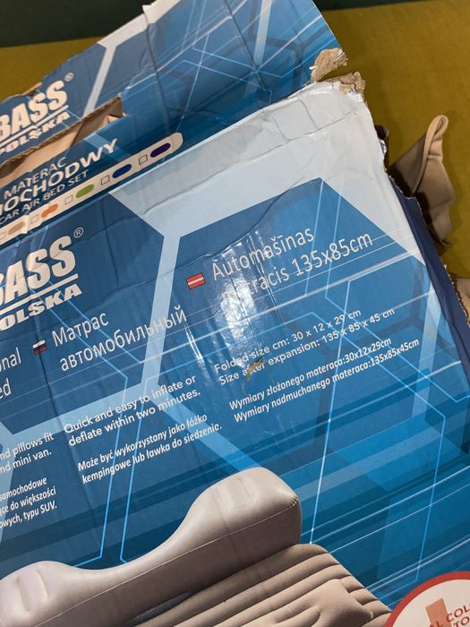 Materac dmuchany/łóżko samochodowe