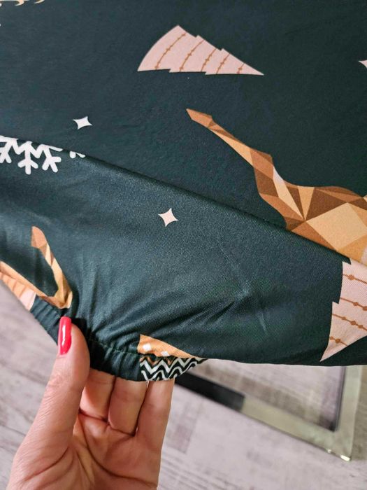 Świąteczne pokrowce na krzesła elastyczne 4 sztuki zielone święta