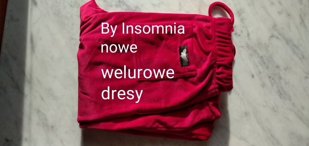 Welurowe dresy By Insomnia L XL M nowe czerwone spodnie dresowe 40 42