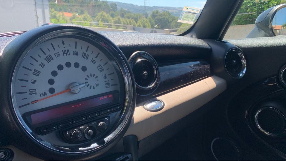 Mini Cooper Beker Street