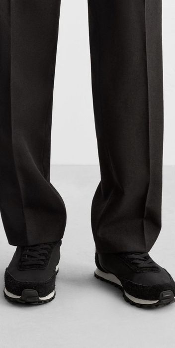 Чоловічі шкіряні кросівки Zara