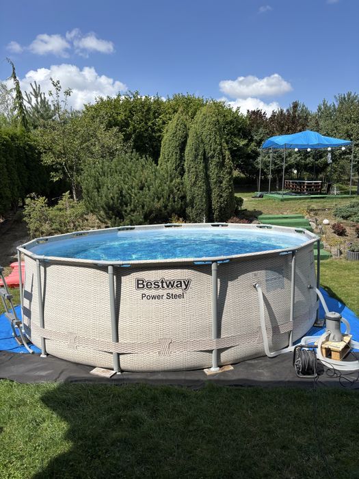 Basen bestway 11tys litrow
