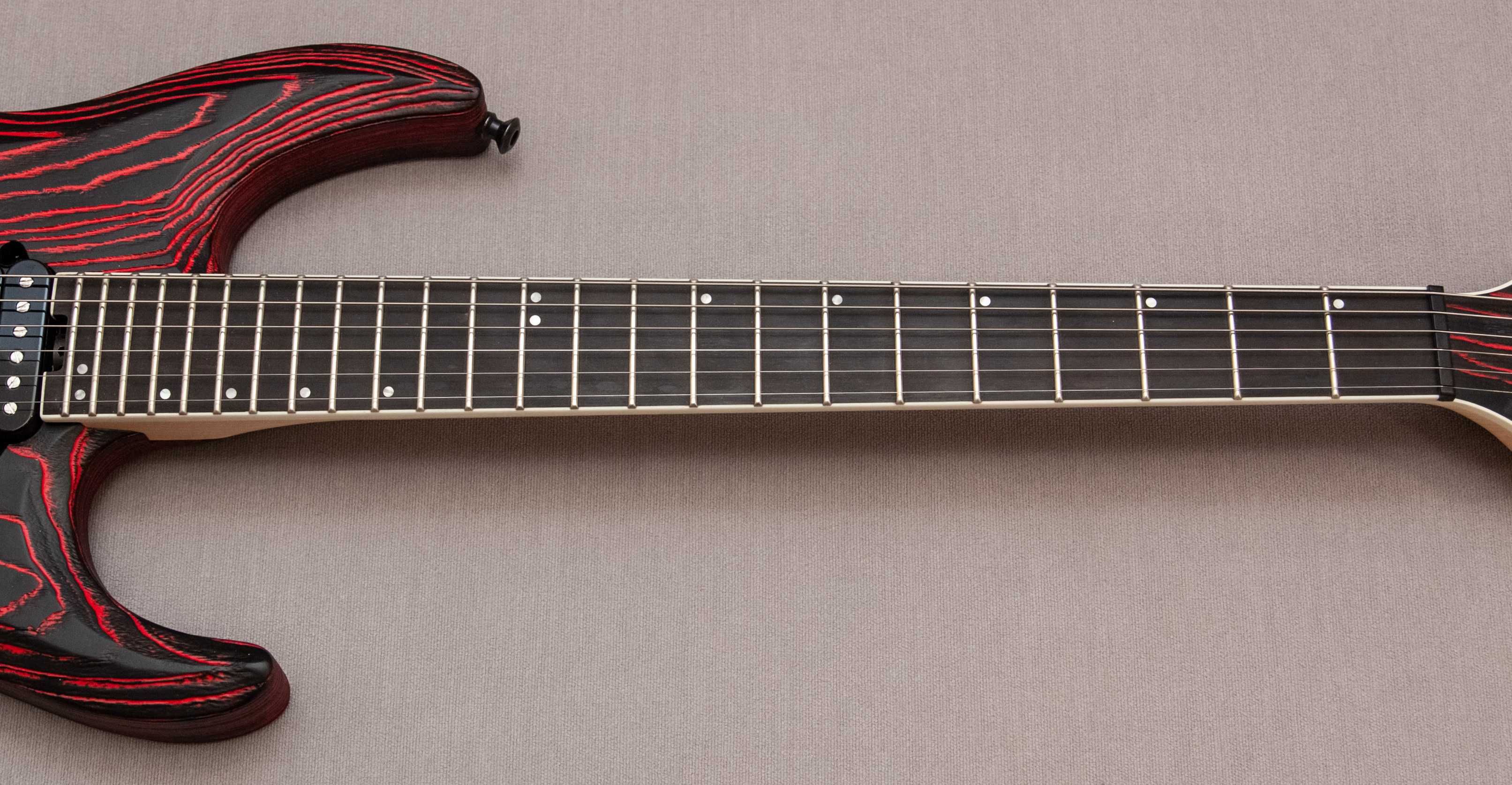 Продам Jackson Pro Series Dinky DK Modern Ash HT6 Baked Red