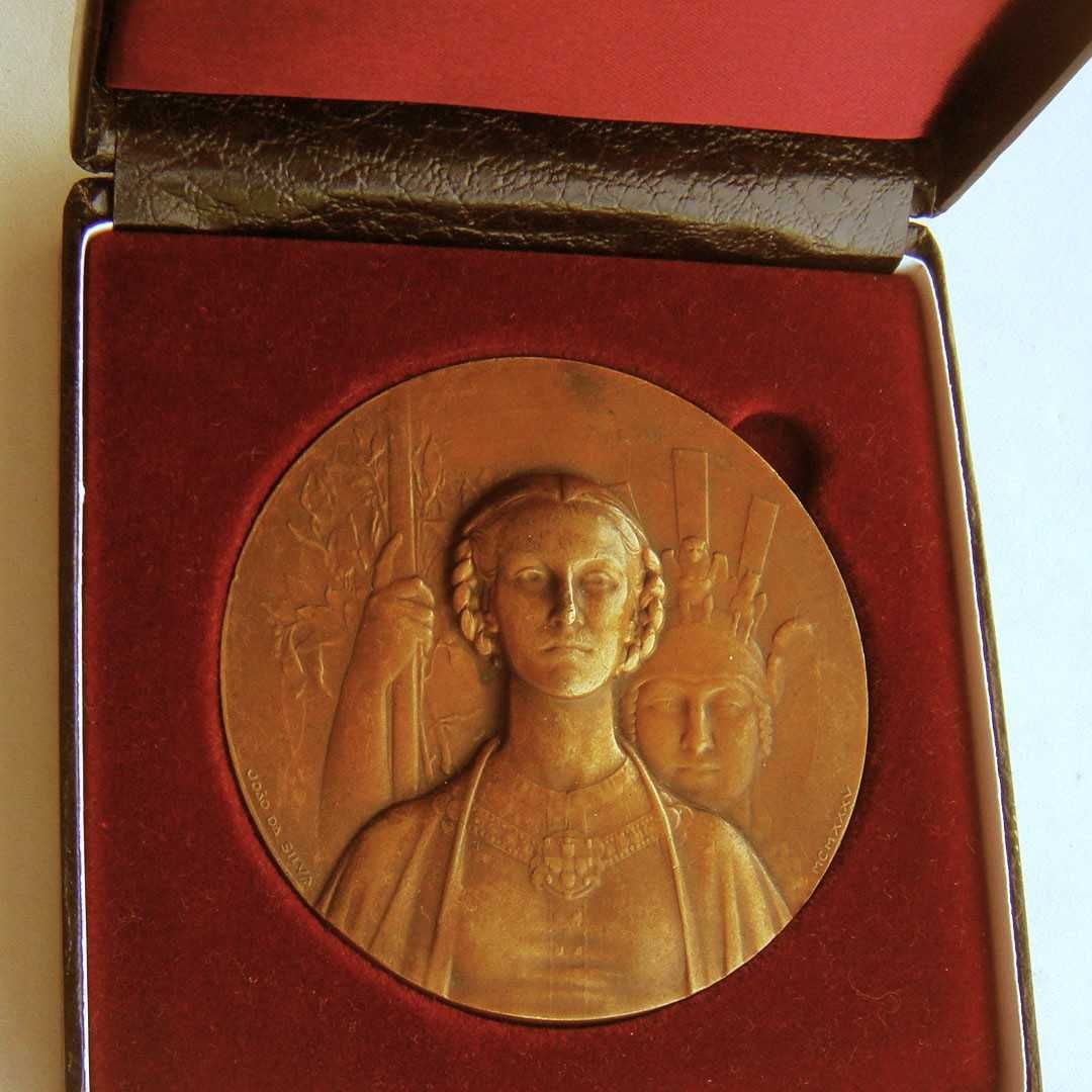 Medalha de Bronze Academia Nacional Belas-Artes 1935 por JOÃO da SILVA