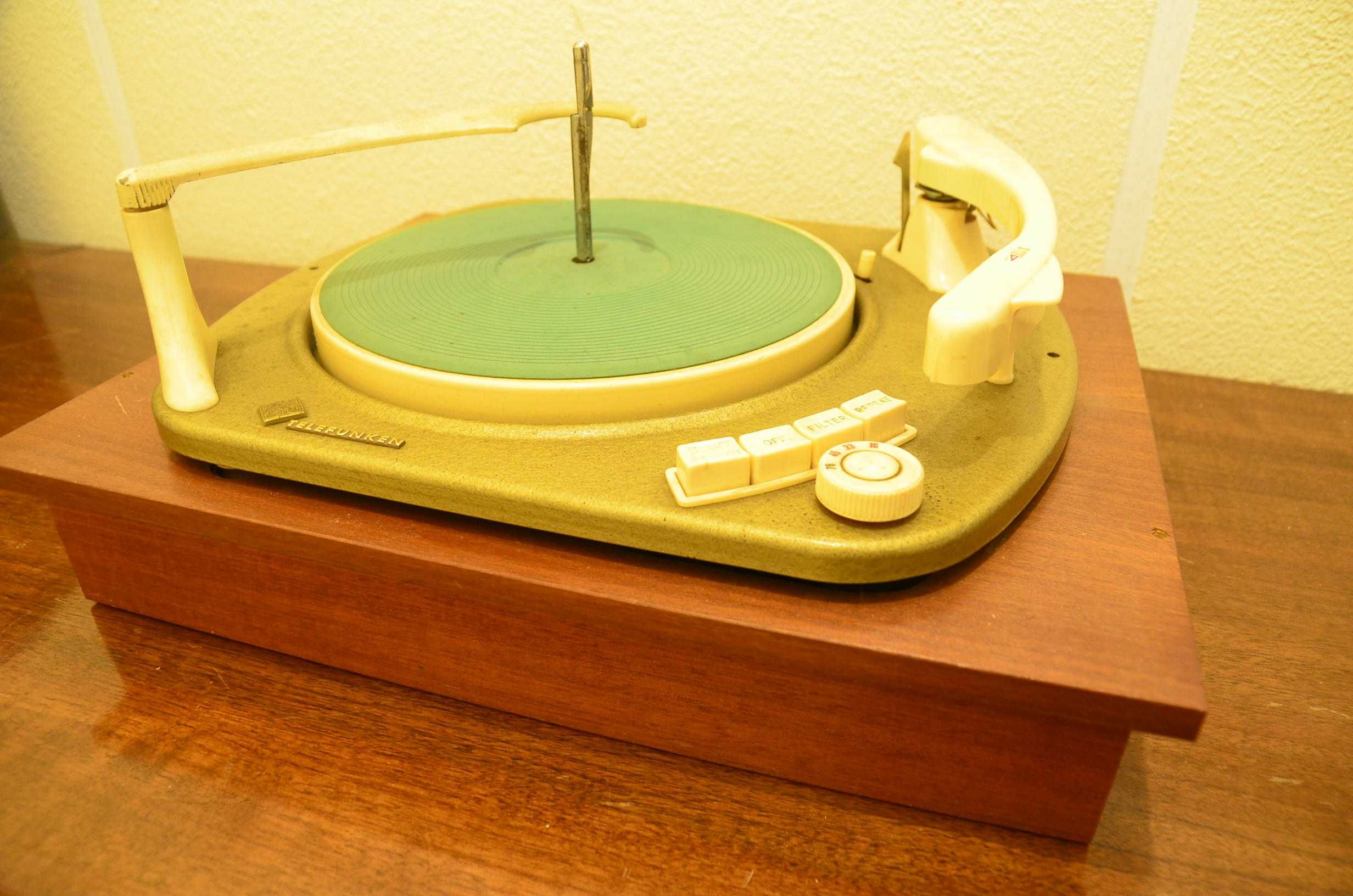 Gira Discos Telefunken