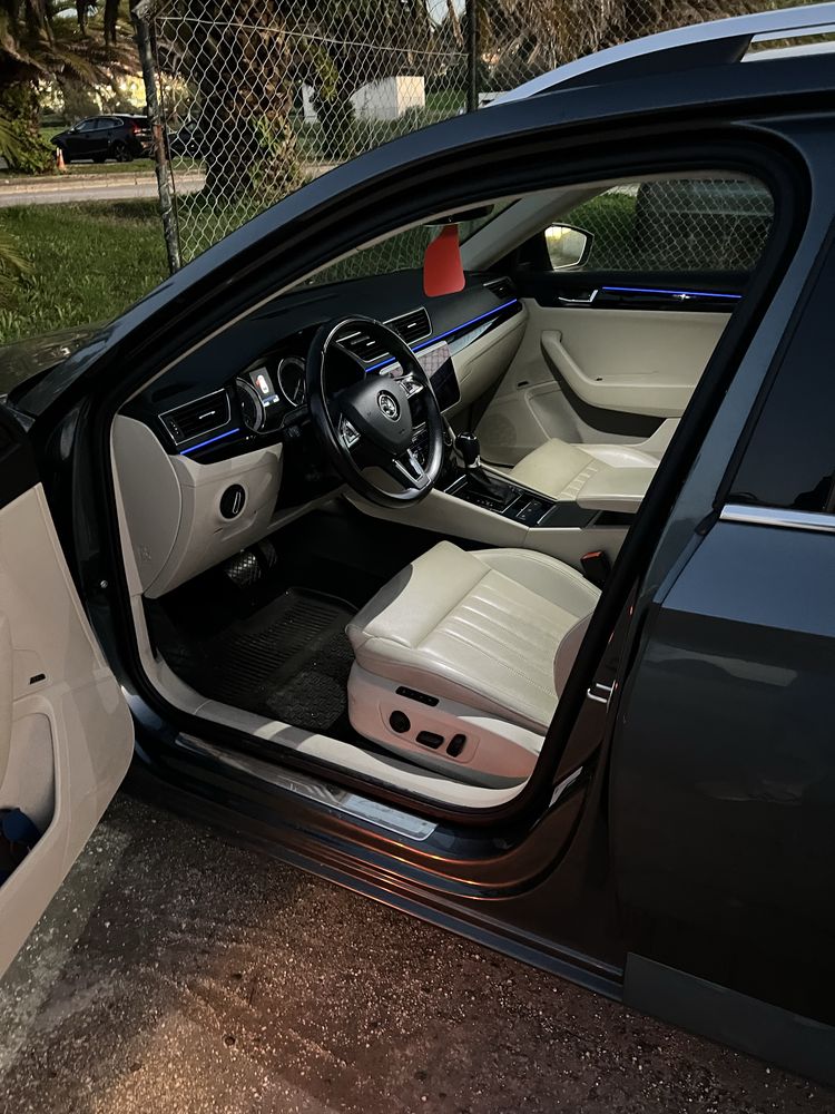 Skoda Superb Laurent Klement