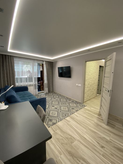 Продаж з ремонтом 2к квартири,  Пирогівський шлях 46, Голосіївський