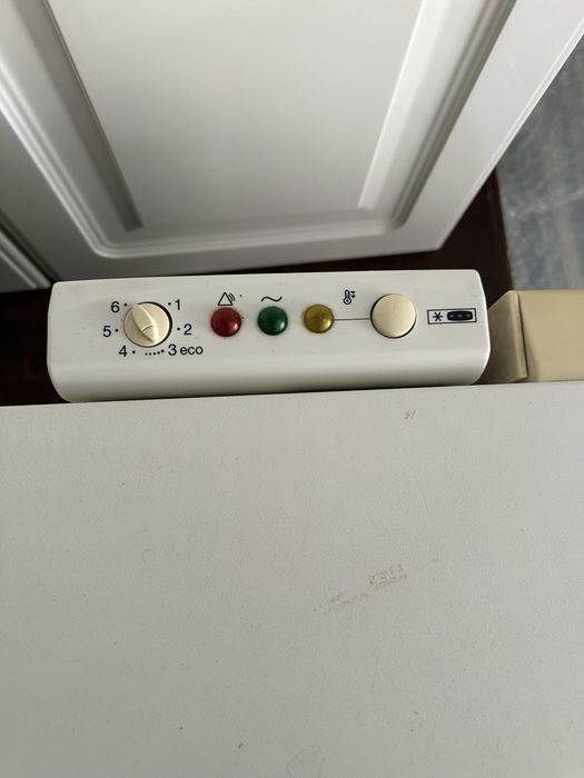 Arca Congeladora - Whirlpool AFG 522 (212L)