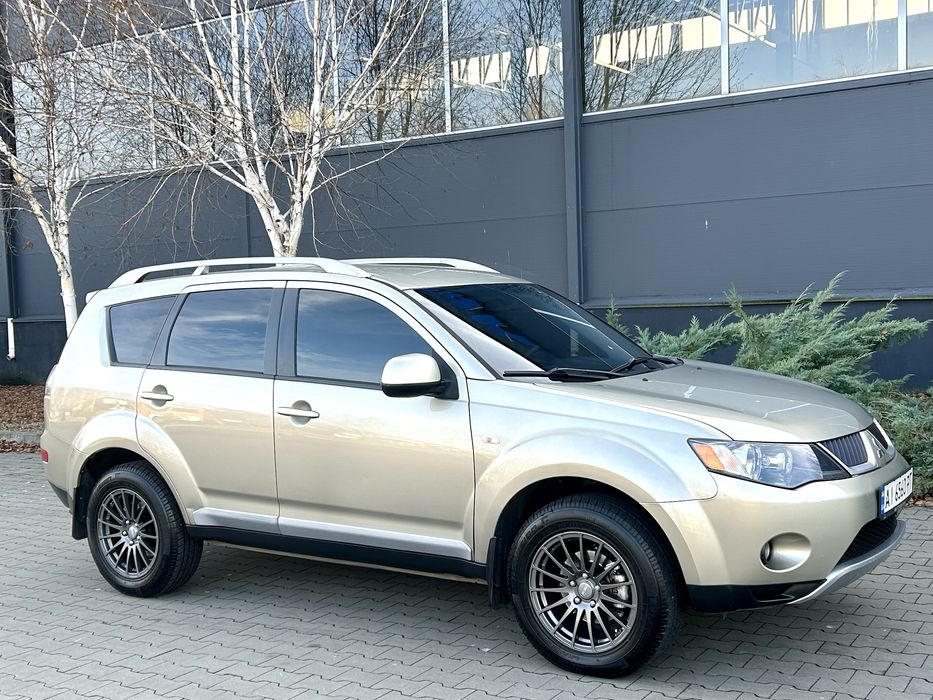 Аутлендер XL 2.4 4WD