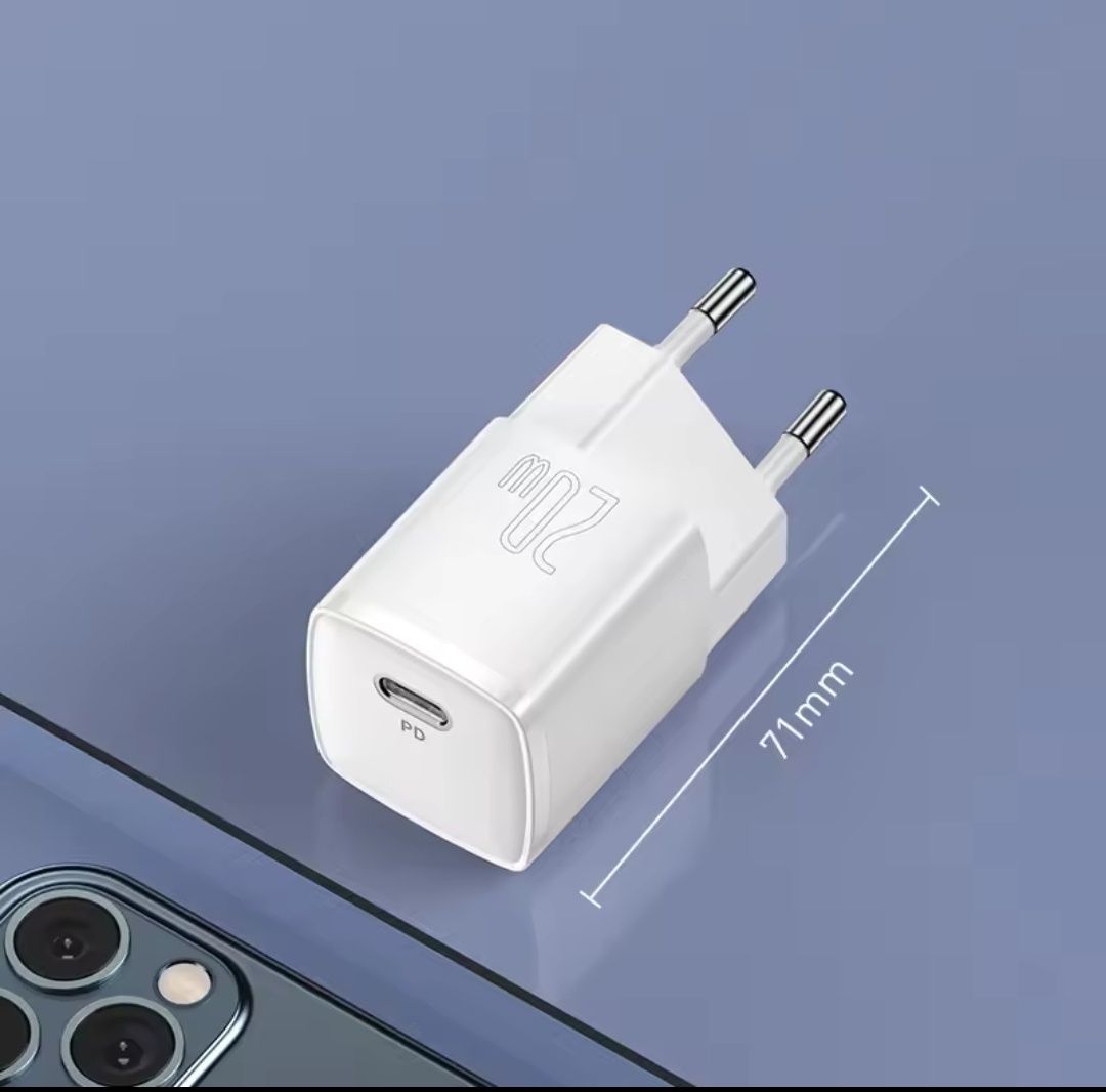 Зарядний пристрій Baseus 20w GaN 5 Pro. Швидка зарядка