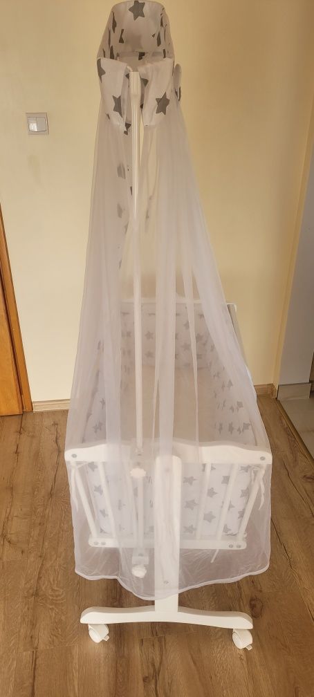 Łóżeczko kołyska dla dziecka Lena