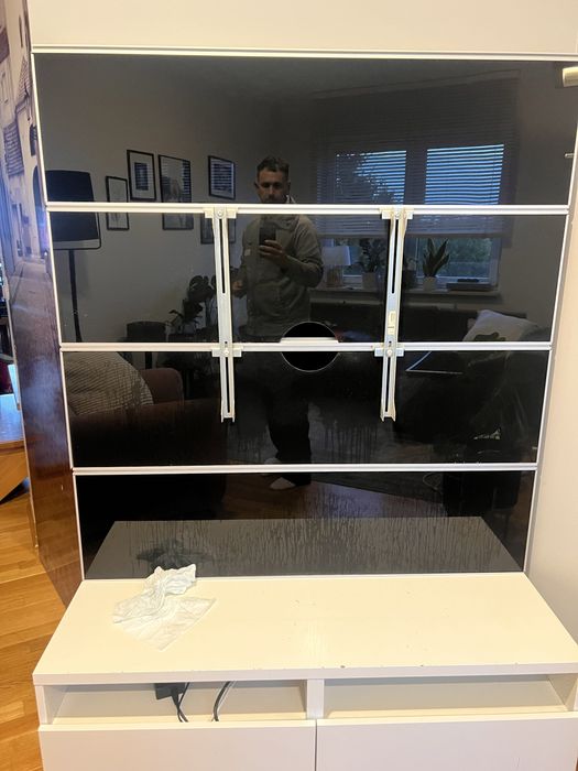 Zestaw pod Tv Ikea Framsta + uchwyt Tv