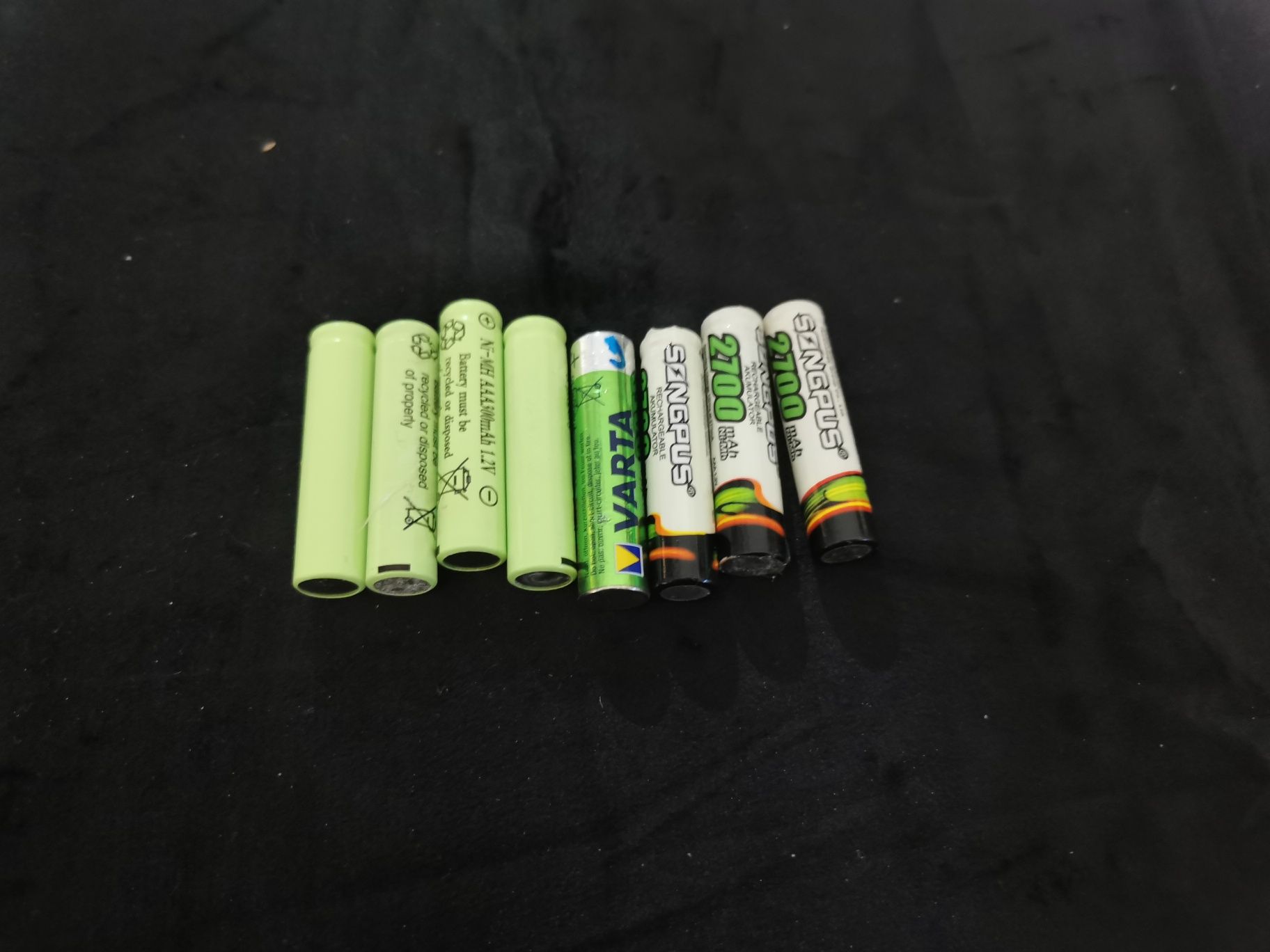Baterie akumulatory AAA 8sztuk  akumulatorki