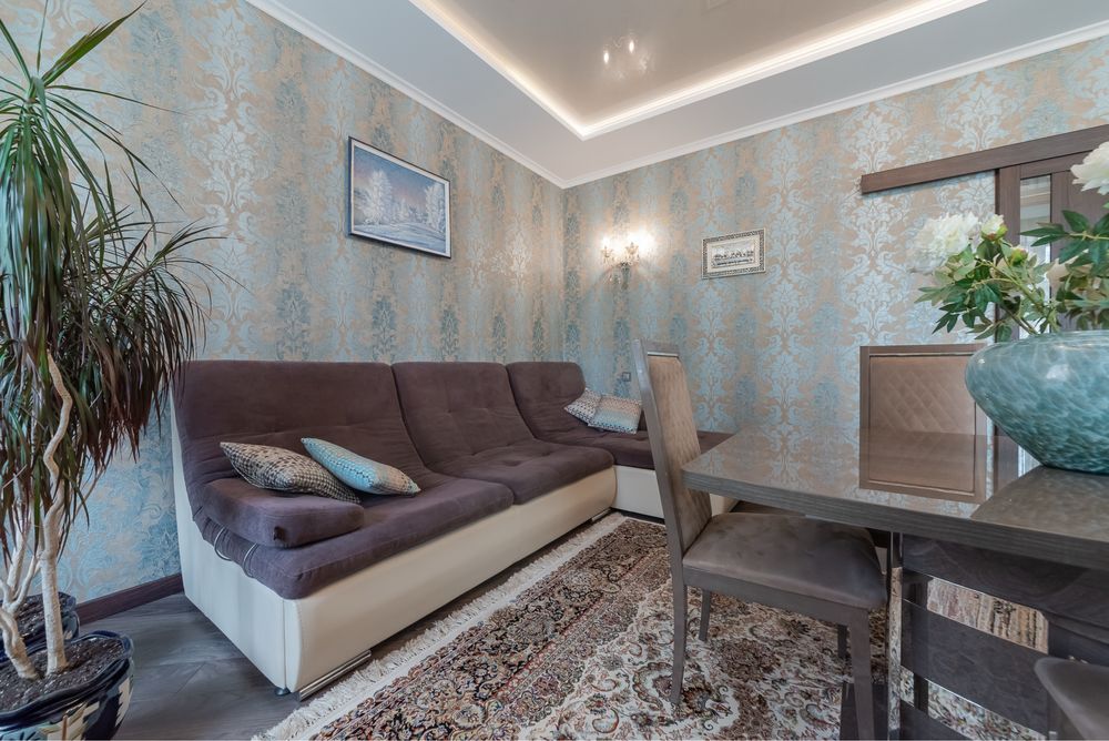 Без % Продається  шикарна квартира , 3 кімнати . Урядовий квартал .