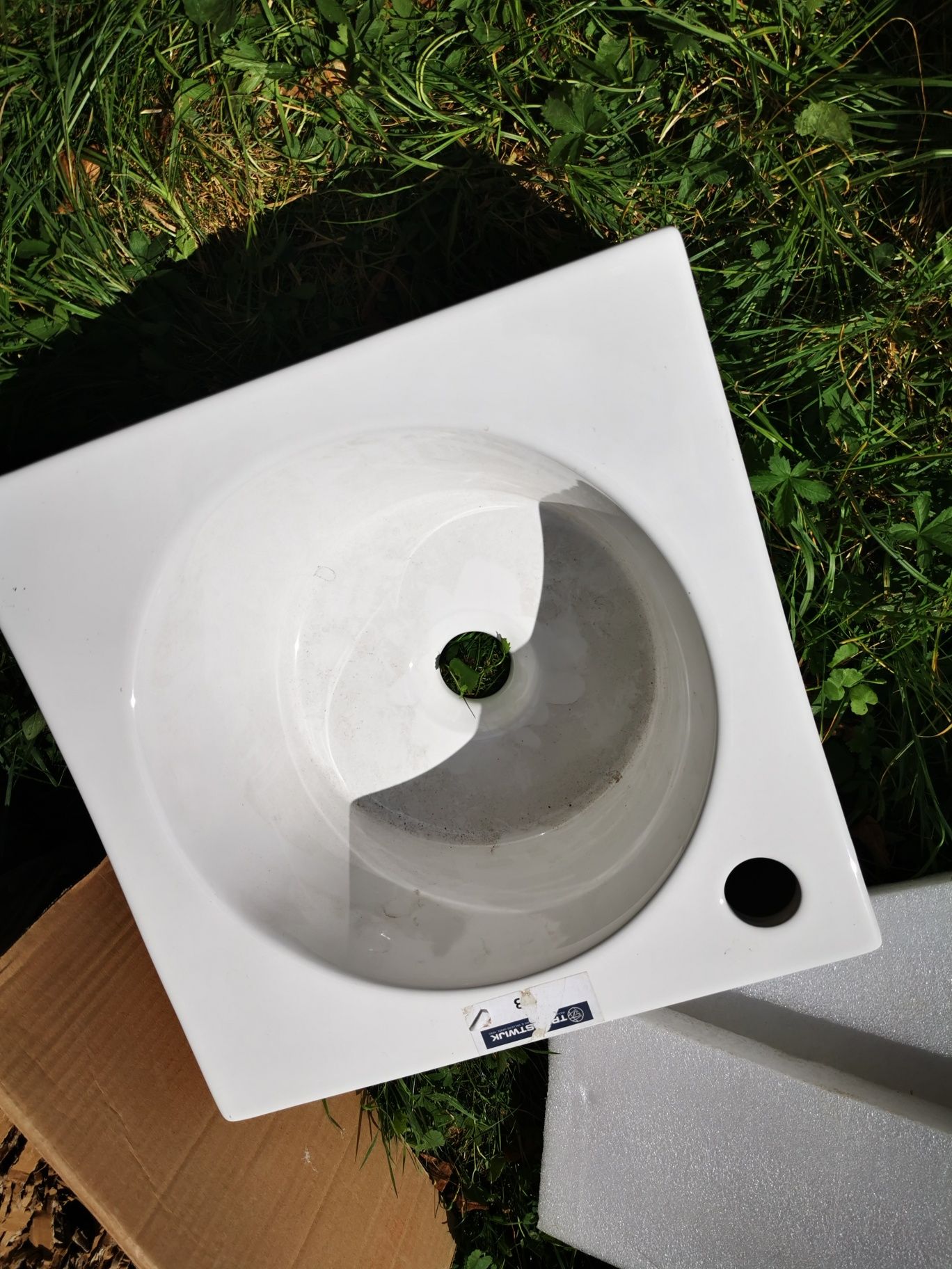 Umywalka nablatowa Duravit 36 cm x 36 cm