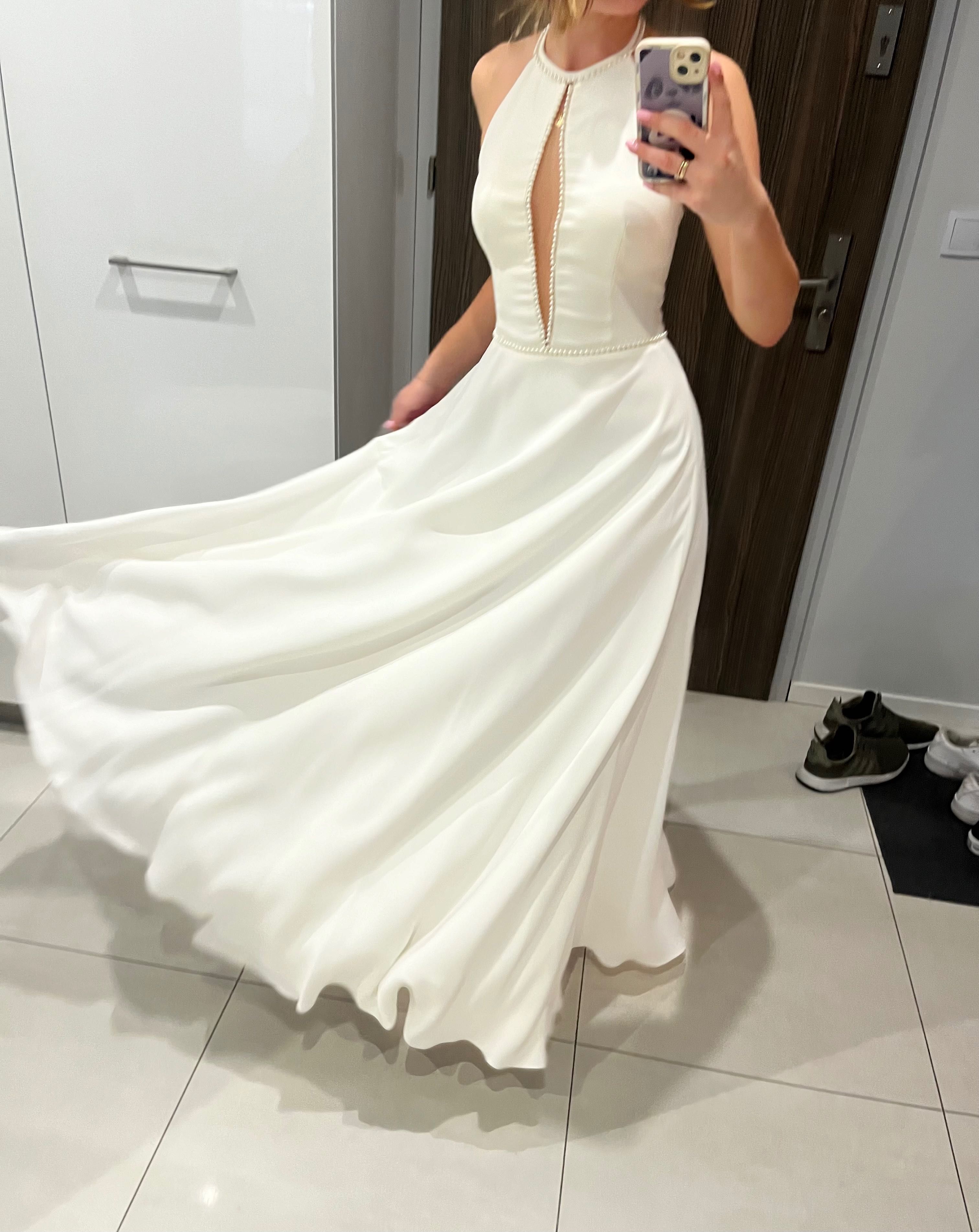 Suknia ślubna prosta