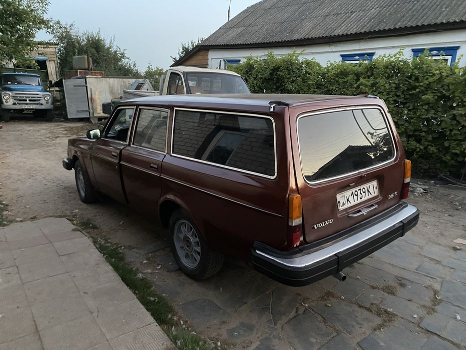 Volvo 245 1979 по запчастинам розборка акпп zf 4hp22