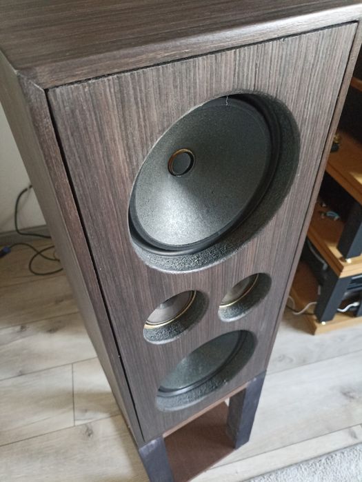 Goodmans Meta 500S kolumny