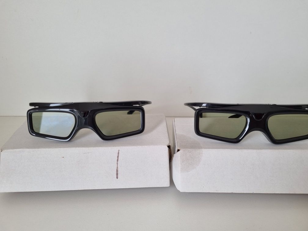 Toshiba Czarne  stereoskopowe okulary 3D
