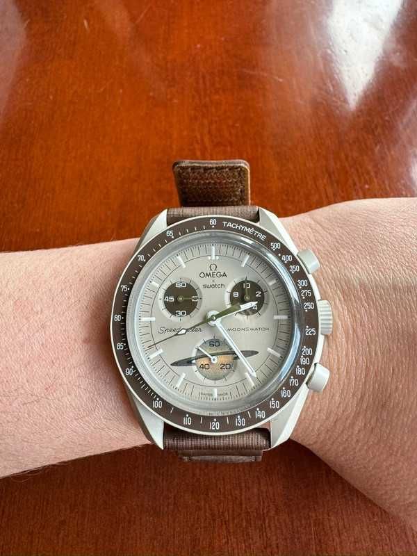 Omega x Swatch Saturn SO33T100 - Bioceramika 2025