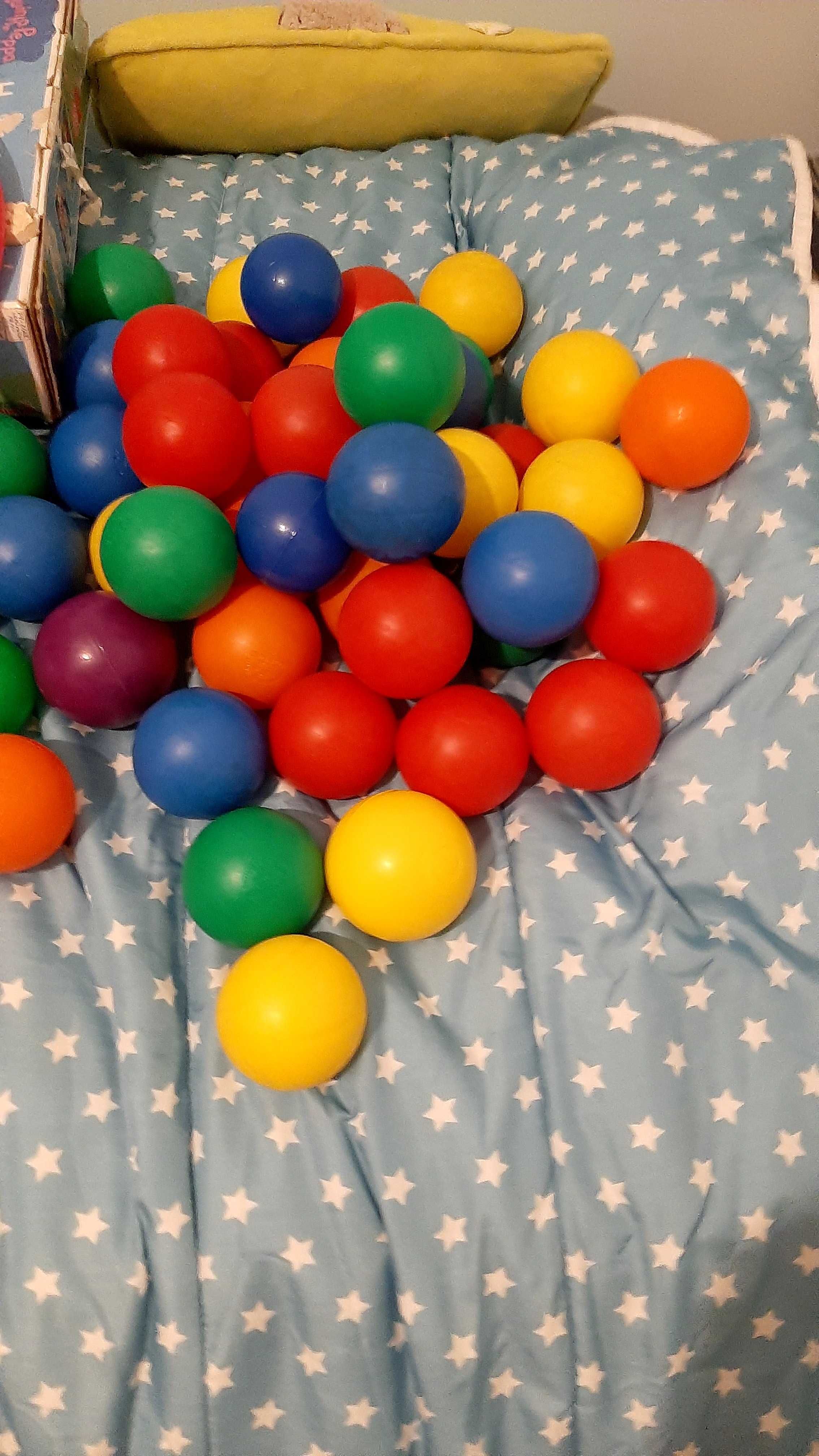 49 Bolas para brincar.