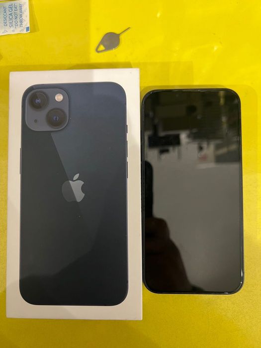 Продам айфон 13 неверлок