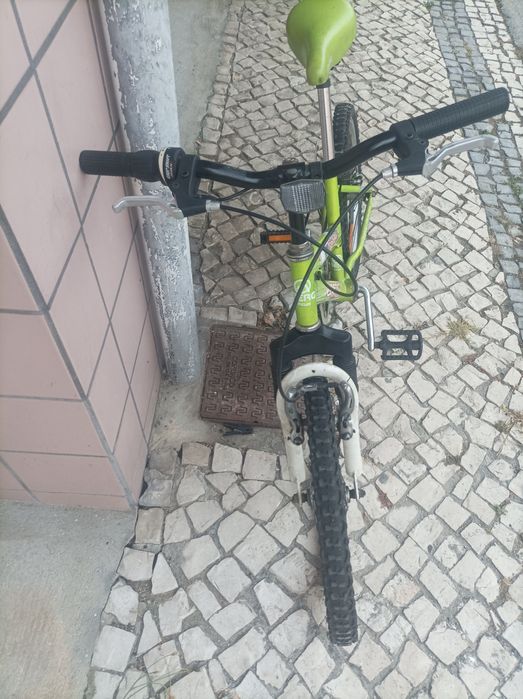 Bicicleta para criança marca Berg roda 20