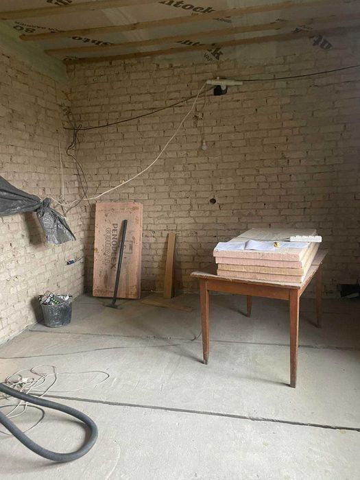 Будинок у Любимівці: 115 м², 12,5 сот, асфальтований під’їзд.