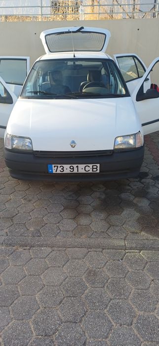 Renault Clio 1.2 Energy (1995) – Clássico em excelente estado!