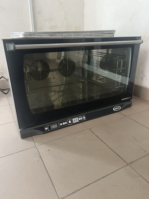 Піч Конвекційна з Інжекторним Парозволоженням Unox XTF-195 Італія