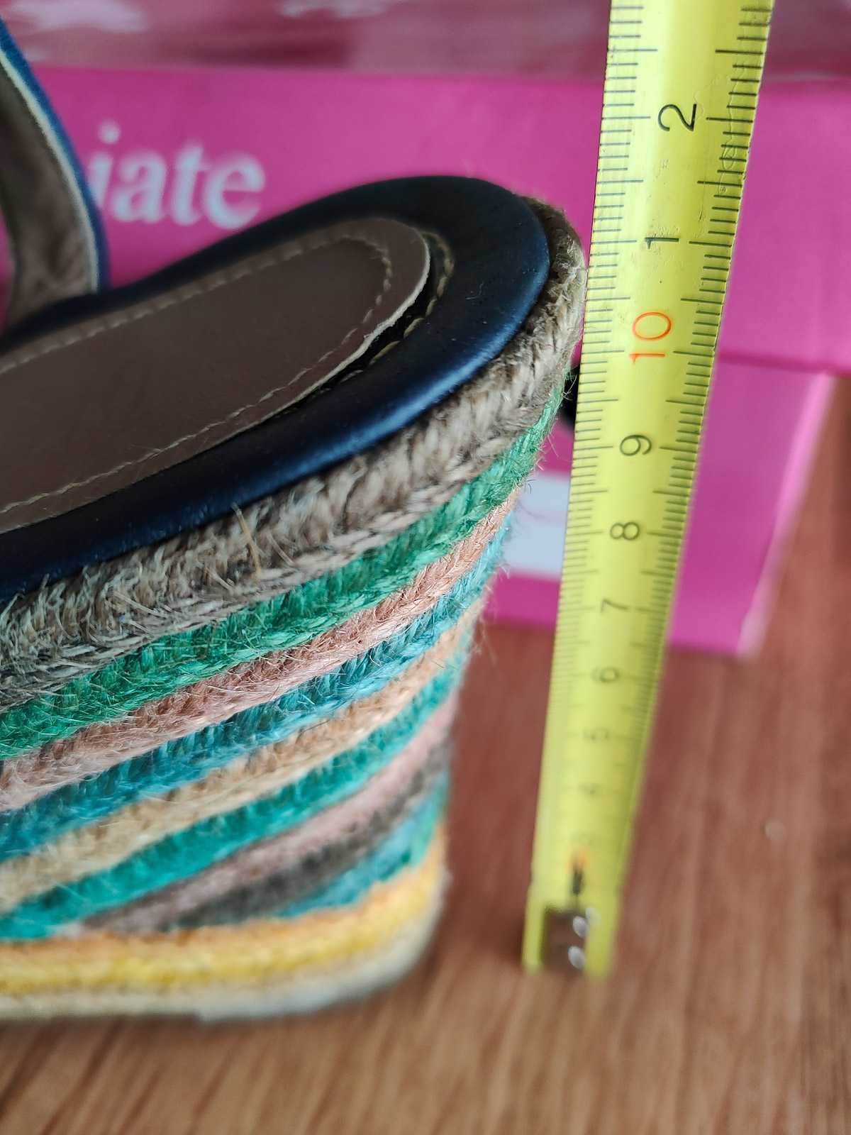 Sandálias e Sapatos