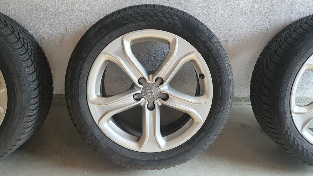 Felgi 225 50 R17 z zimowymi oponami - oryginalne Audi A5