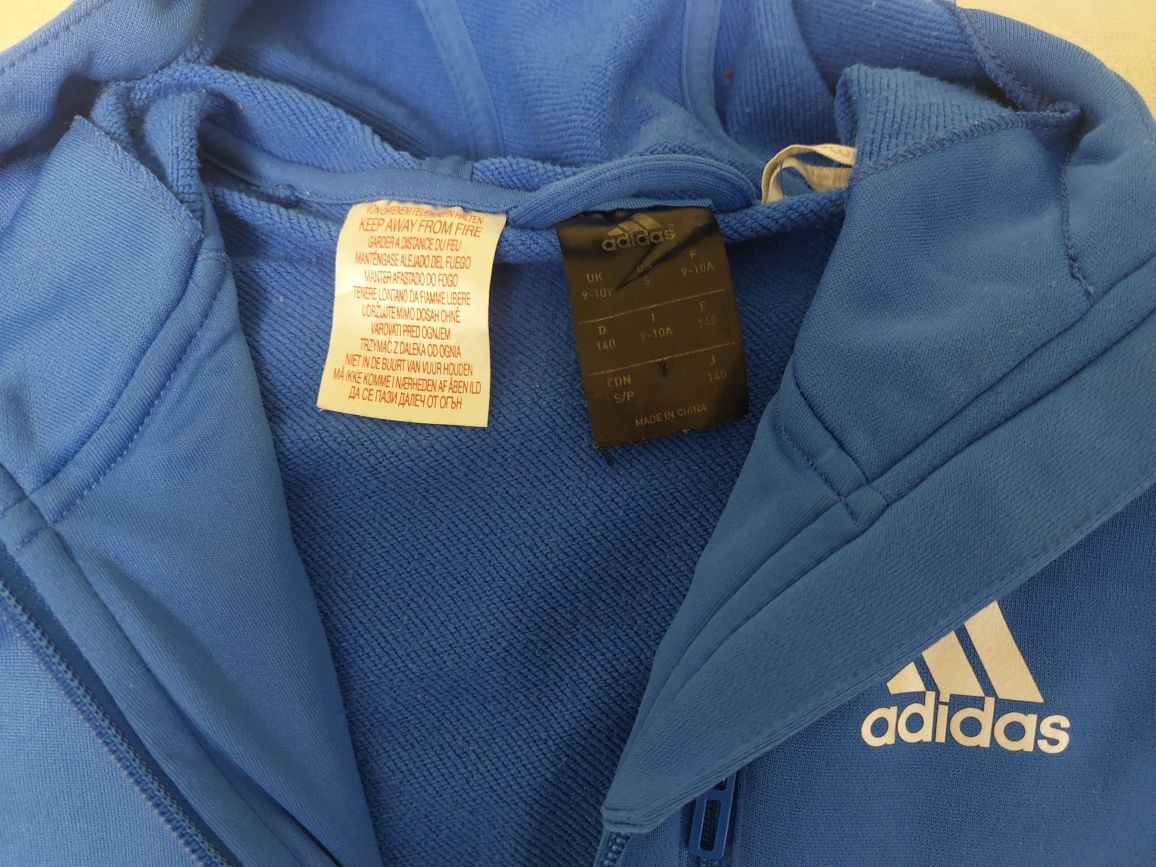 Кофта Adidas оригінал 140 р.