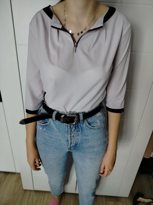 bluzka biała elegancka z suwakiem z dekoltem