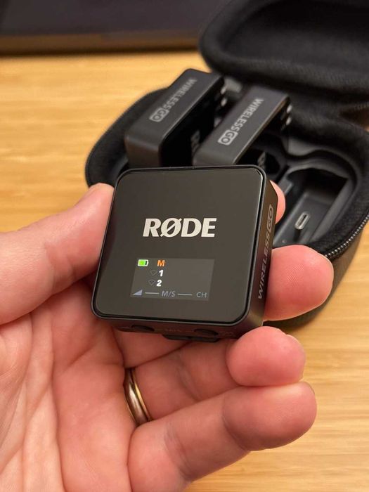 Microfones sem fio RØDE Wireless GO (Gen 3) + Charge Case+ novos