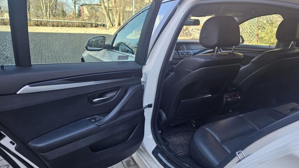 Sprzedam BMW 520d 2015r