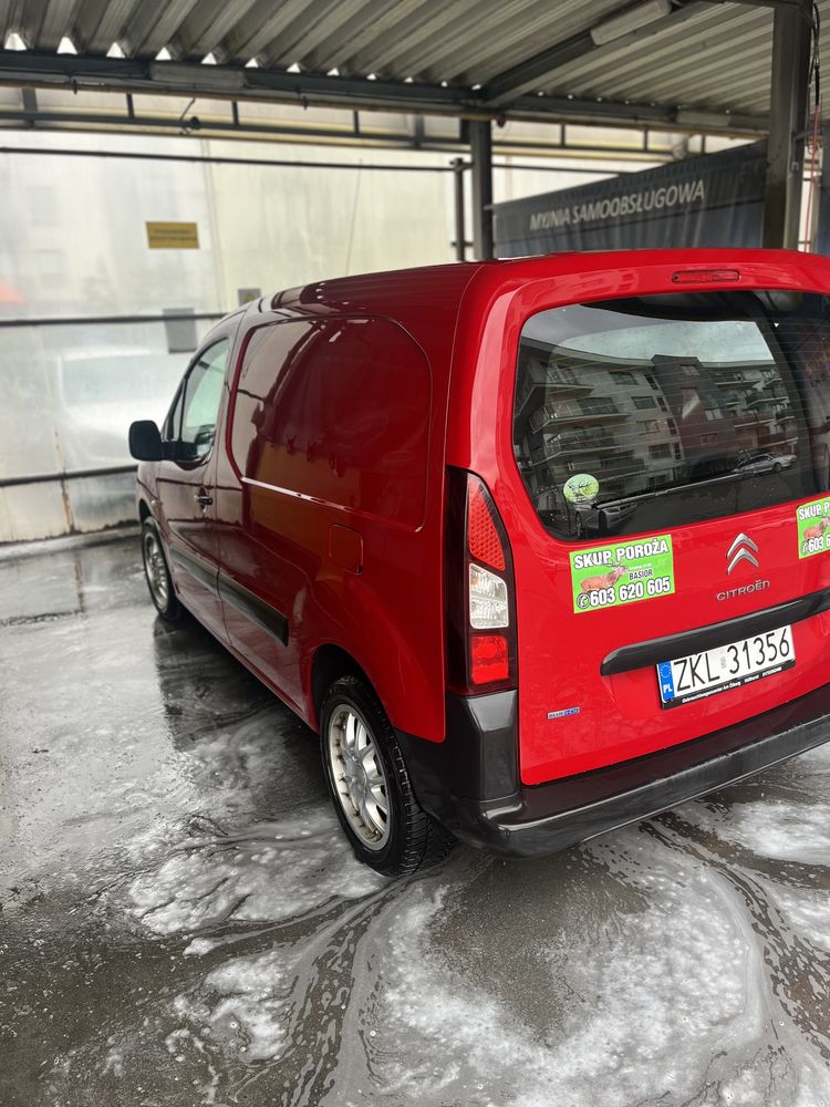 Citroen berlingo blaszak dostawczak trzy osobowy automat