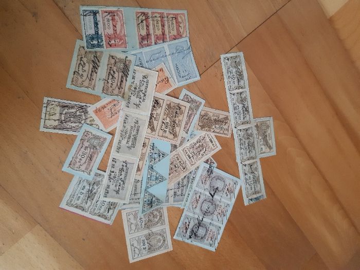 Antigos - Lote de 50 selos fiscais