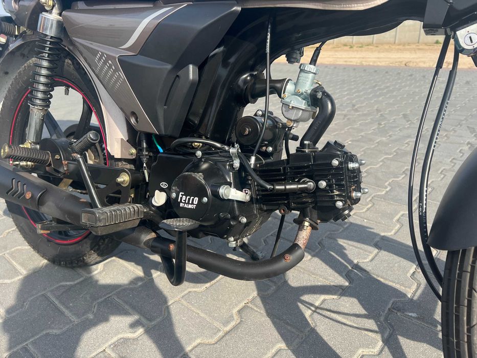 Motorower Junak Ferro 900 50cc