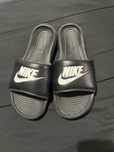 Chinelos Nike Novos