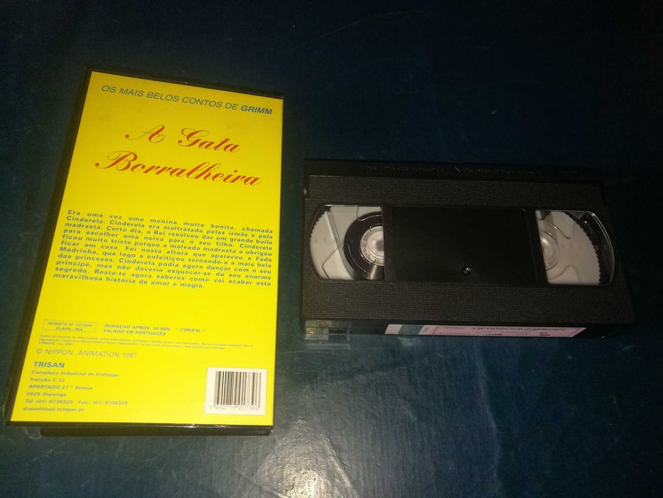 A GATA BORRALHEIRA 	VHS (áudio em Português)