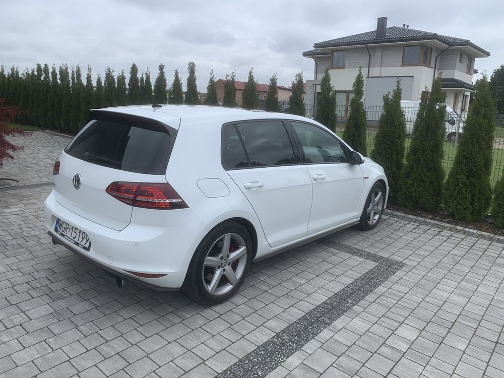 Golf 7 Gti Performance 230km DSG!!!