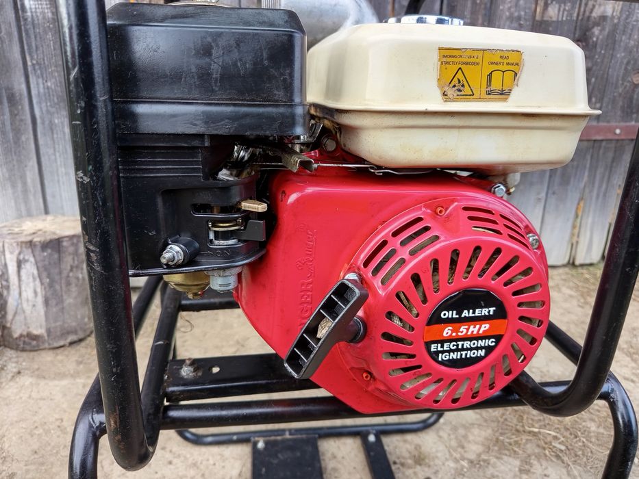 Насос поливний помпа бензинова мотопомпа Tiger