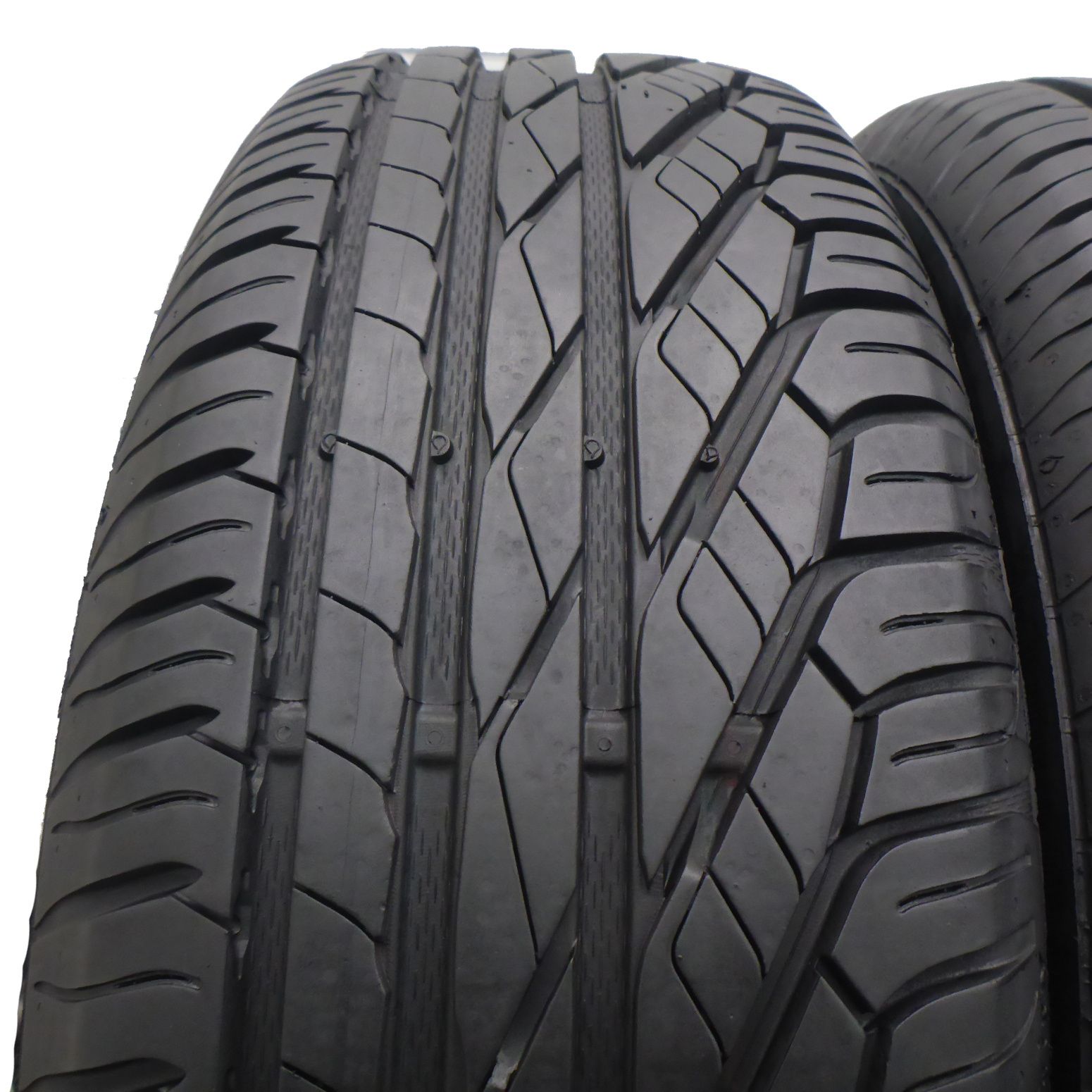 215/65/16 Uniroyal 215/65R16 98H Rain Expert 3 Lato 2017 6,2-8mm