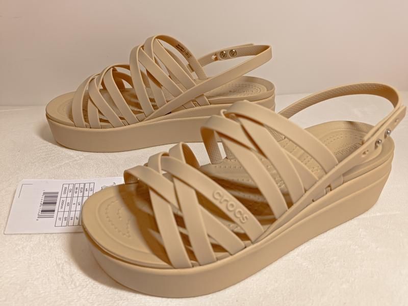 Crocs brooklyn low strappy босоножки крокс женские, оригинал.